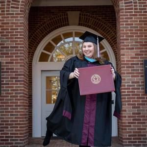 Meet your Posher, Kelly